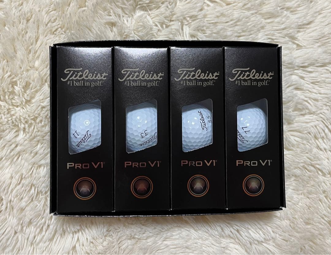 Titleist Pro V1 ホワイト　1ダース　Wナンバー　2025年モデル