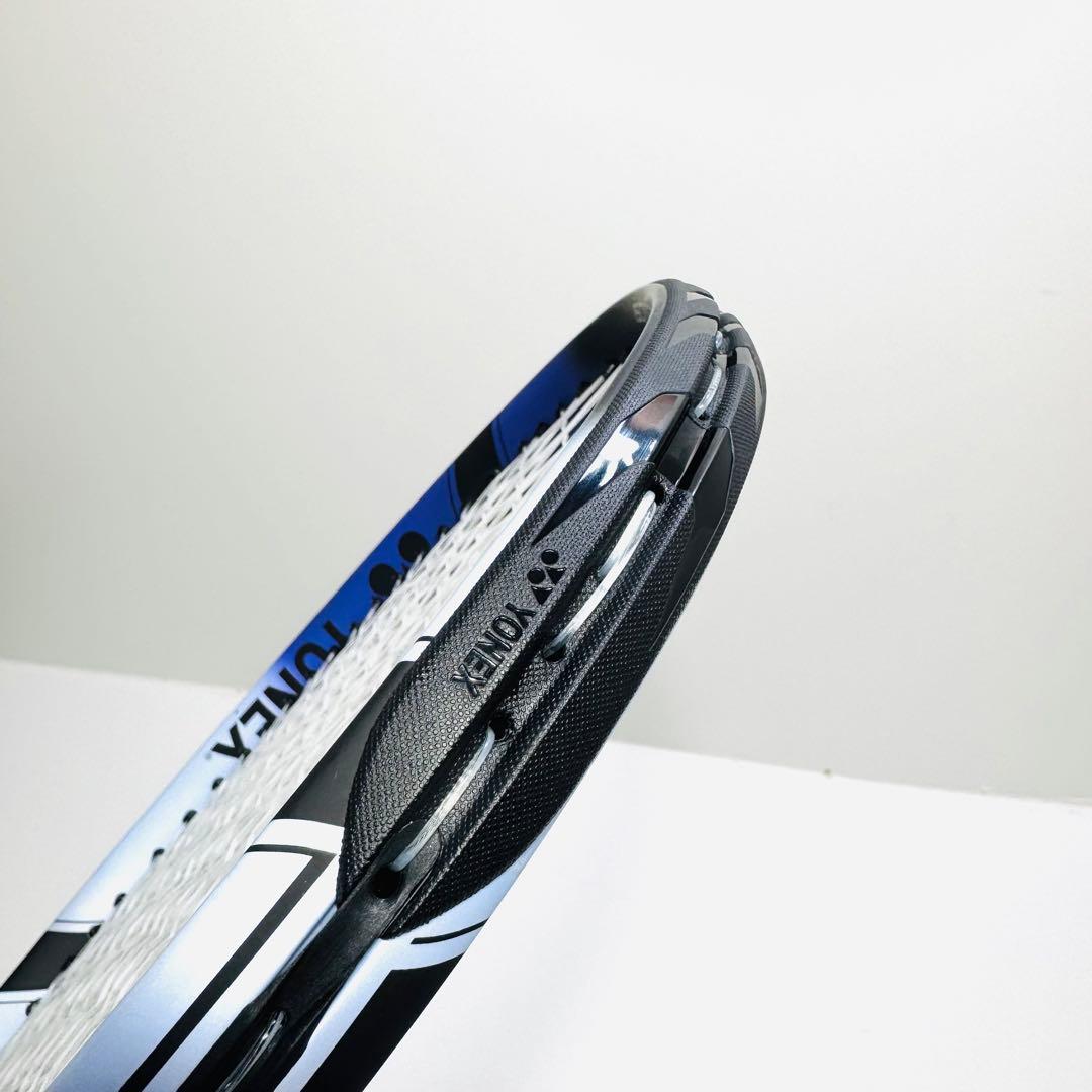 極美品　YONEX 硬式テニスラケット EZONE ACE 102 G2