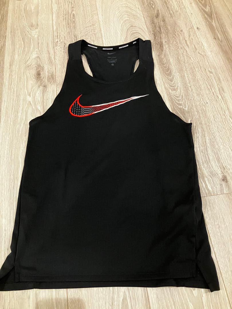 【3点セット】Nike ヴェイパーフライ4/シングレット/エアロスイフトタイツ