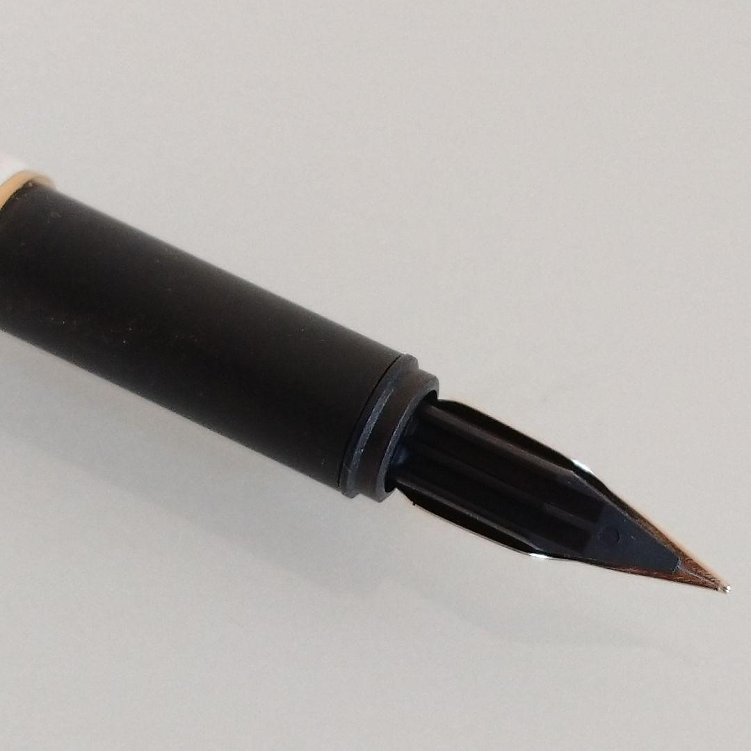 ②モンブラン　万年筆　＋　インク追加可