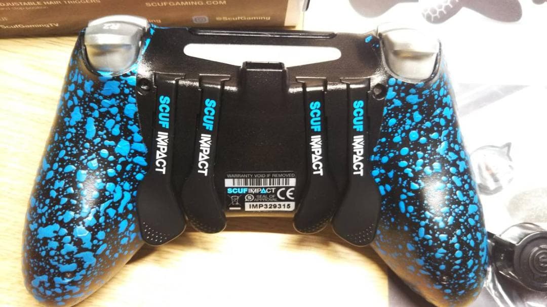 使用少 SCUF IMPACT PS4 スカフ インパクト