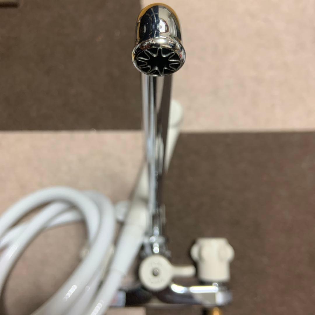 シャワー混合栓