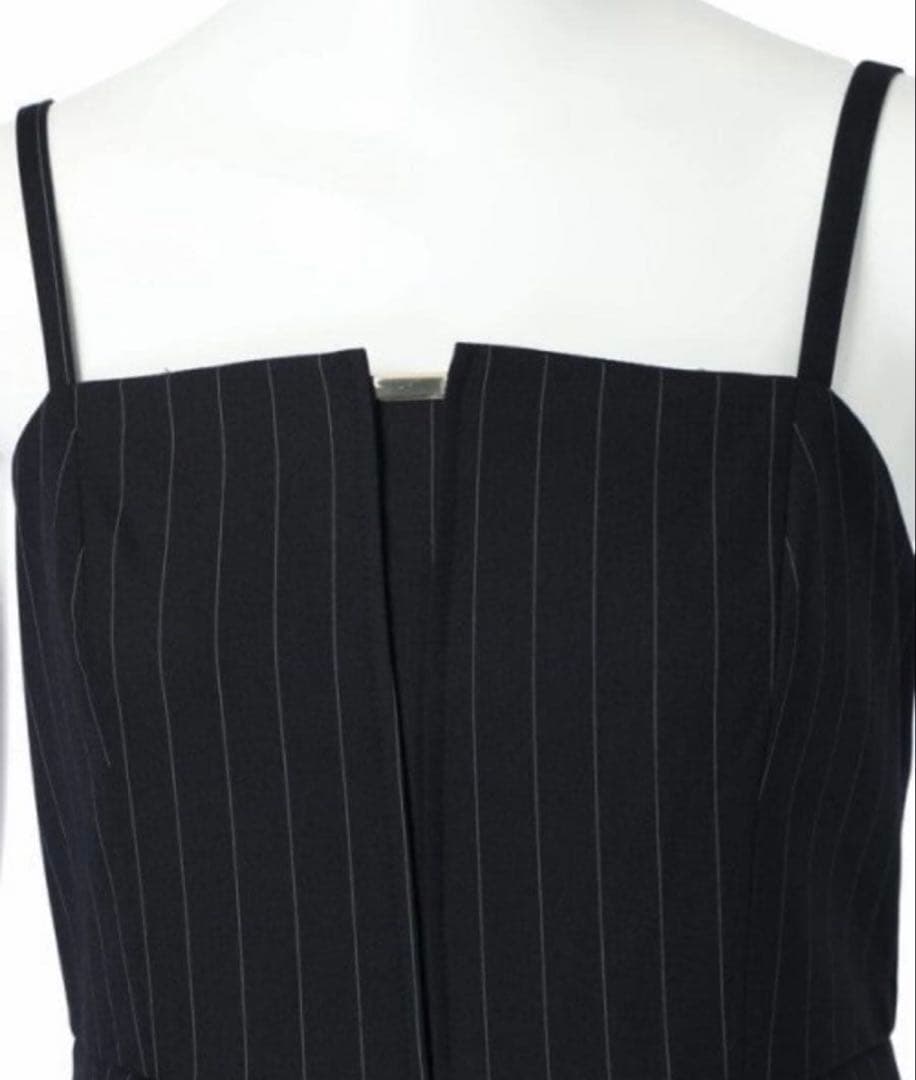 美品 ジャスグリッティー　フレアキャミワンピース