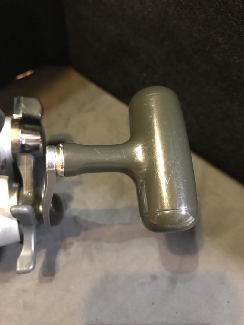 ダイワ　ハイパータナコン300 コード付き　傷あり