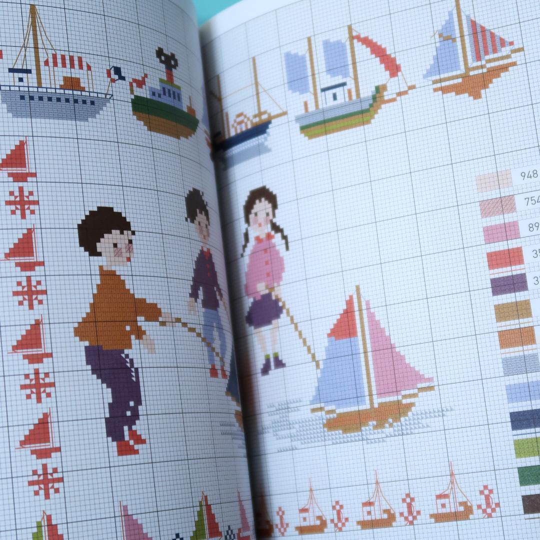 セール！ 洋書『サモイロフ クロスステッチ お遊びとおもちゃのモチーフ』