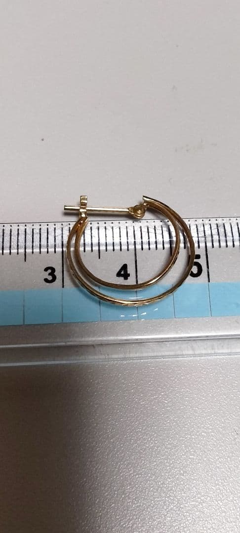 k18フープピアス片耳