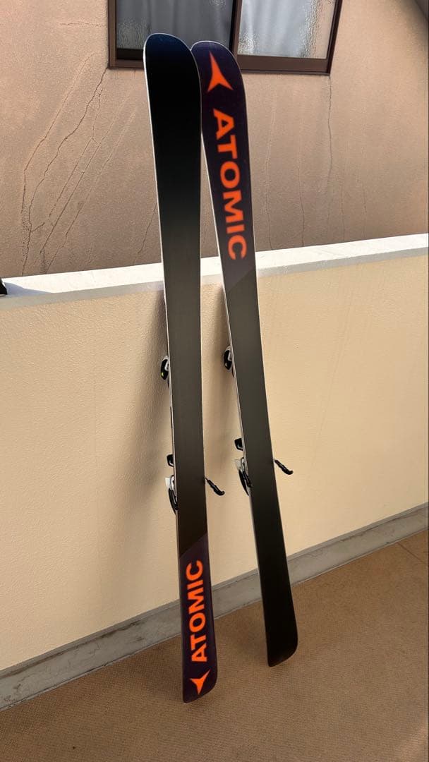 atomic フリースタイルスキー板　ツインチップ