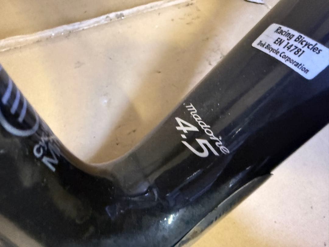 TREK MADONE4.5 ロードバイク　フルカーボン