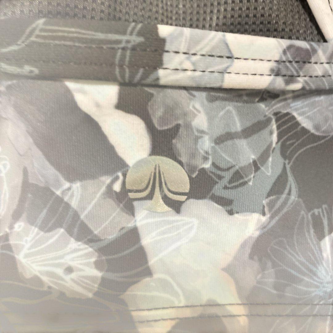 ゆ*う様 新品未使用　Mサイズ　SUKALA 花柄ヨガブラとレギンスセット ブラ