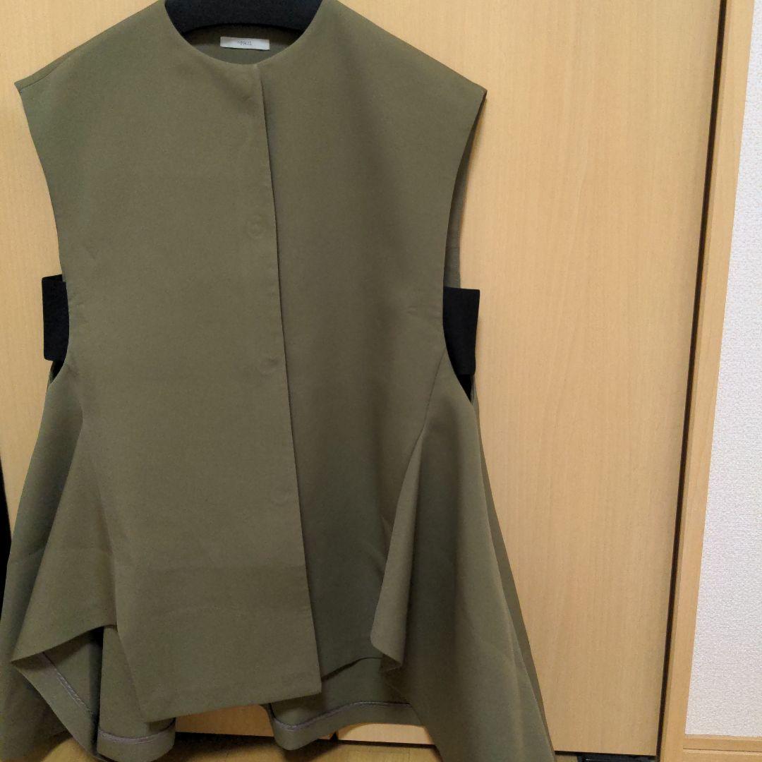 年末限定価格！！！新品同様♥️LEPHILのジレ♡ルフィル ADORE