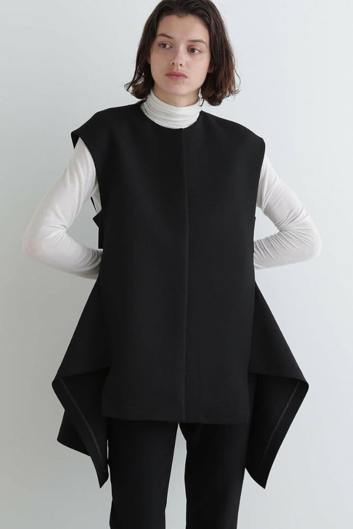 年末限定価格！！！新品同様♥️LEPHILのジレ♡ルフィル ADORE