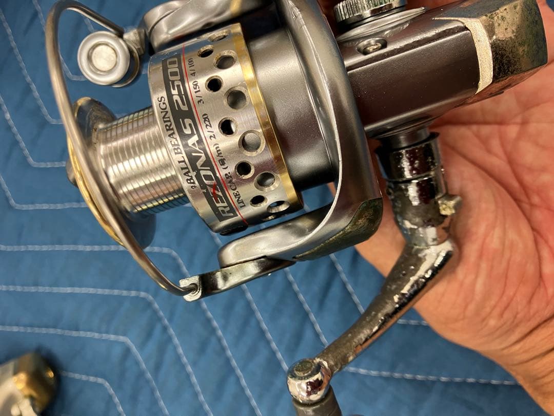 スピニングリールをまとめて18台（分解整備済）