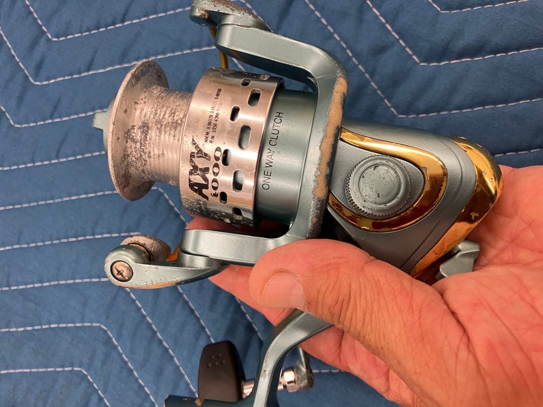 スピニングリールをまとめて18台（分解整備済）