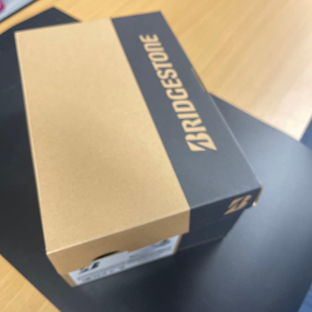 ゼロ・スパイク　バイターライト　レディース　シューズ