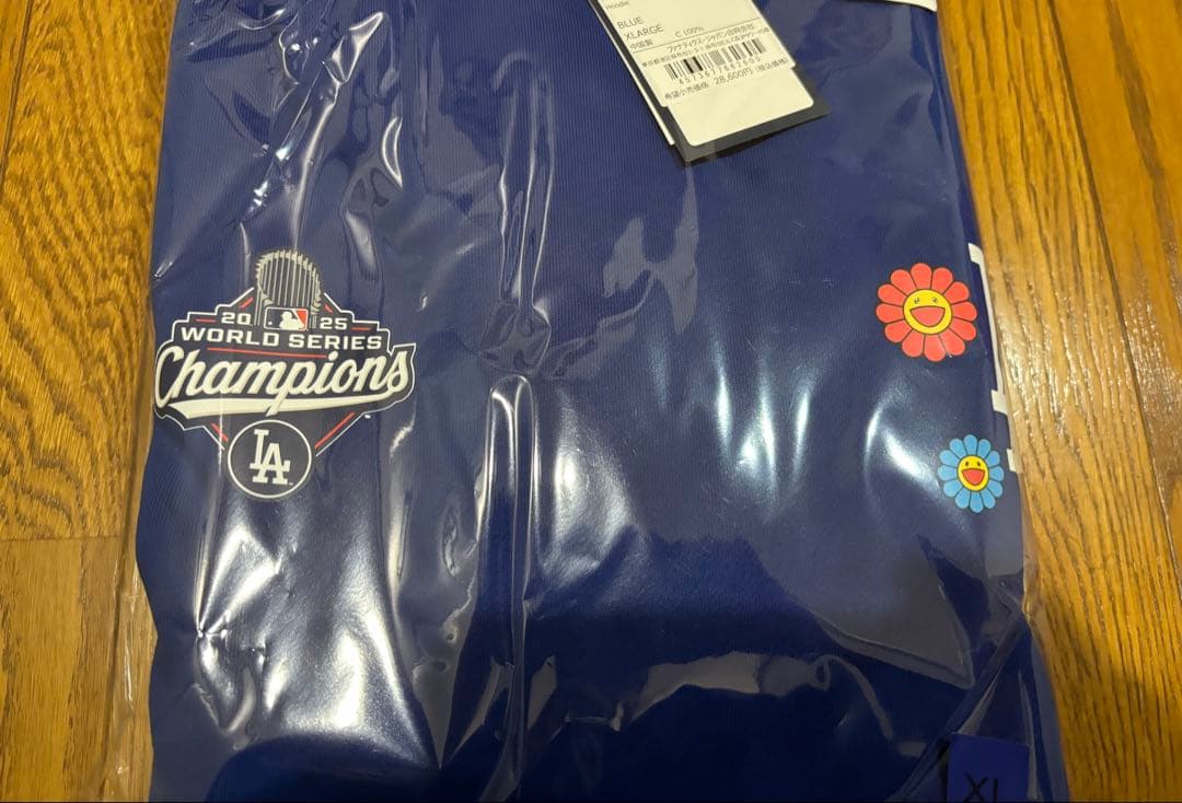 限定　村上隆×ドジャース 2025年ワールドシリーズ優勝記念パーカー　XL 青