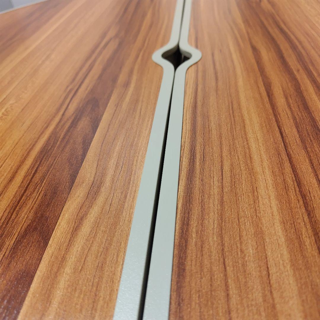 dod　丸型ワンポールテントテーブル　ブラウン/ベージュ