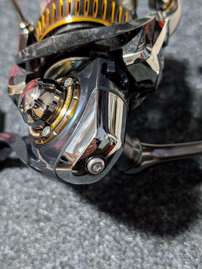 16 CERTATE 2004CH スピニングリール 極美品