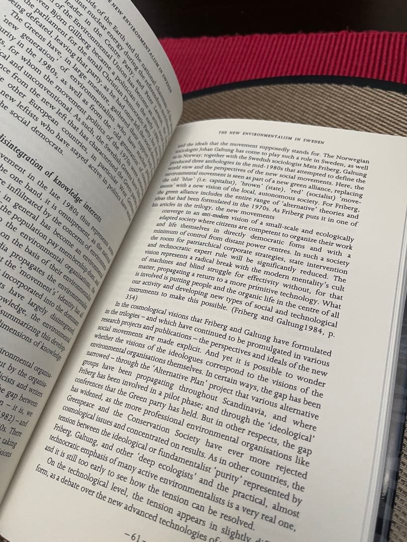 洋書 The New Environmental Consciousness