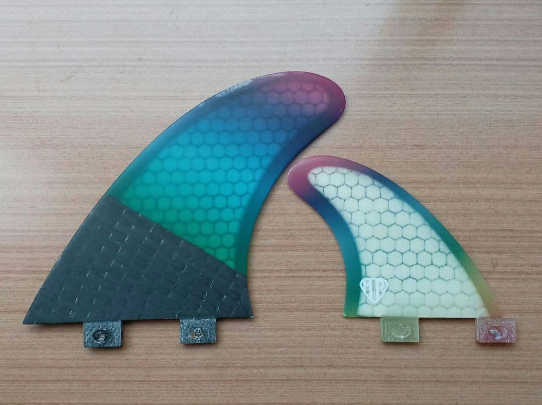 blue ocean　マークリチャーズ　フィン　センター&レフト