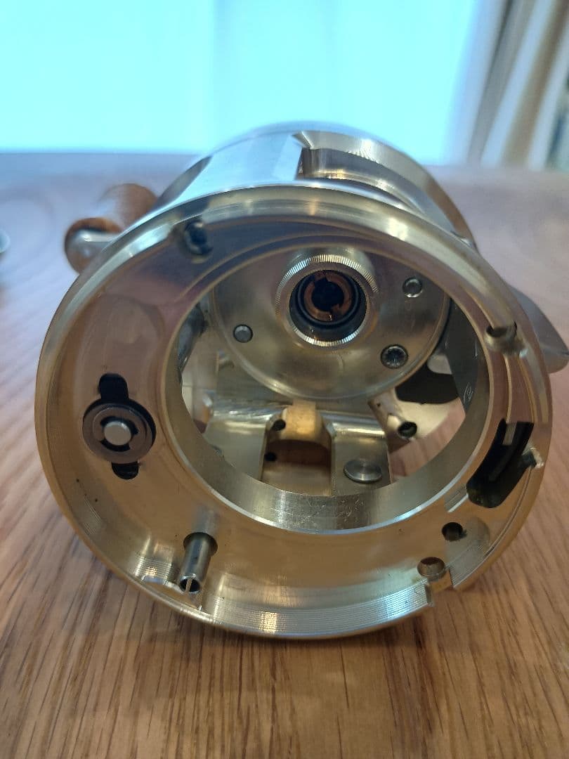 ダイワ　ミリオネア　CV-Z 103 中古　新品ギア付き