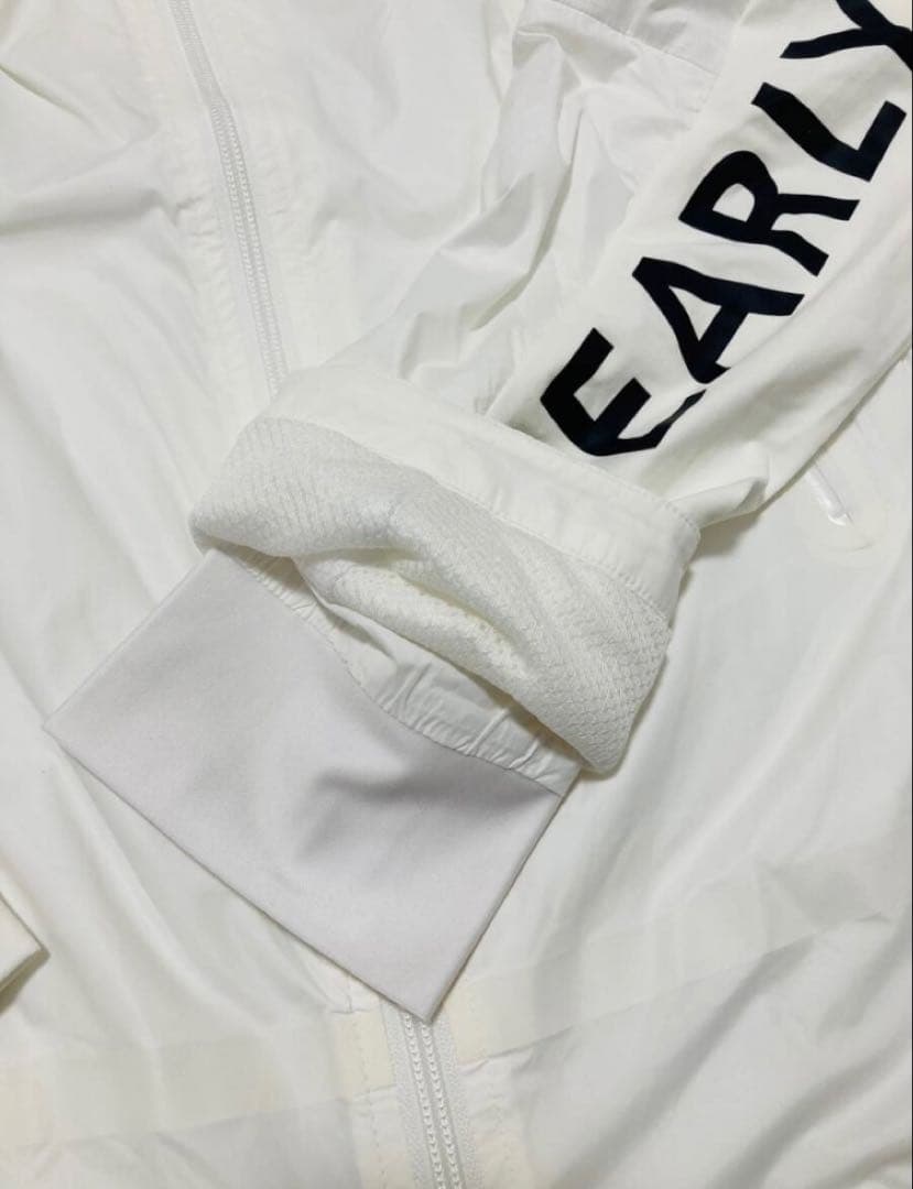 新品 パーリーゲイツ ナイロンストレッチタフタシレー裏起毛ジャケット(4)M/白