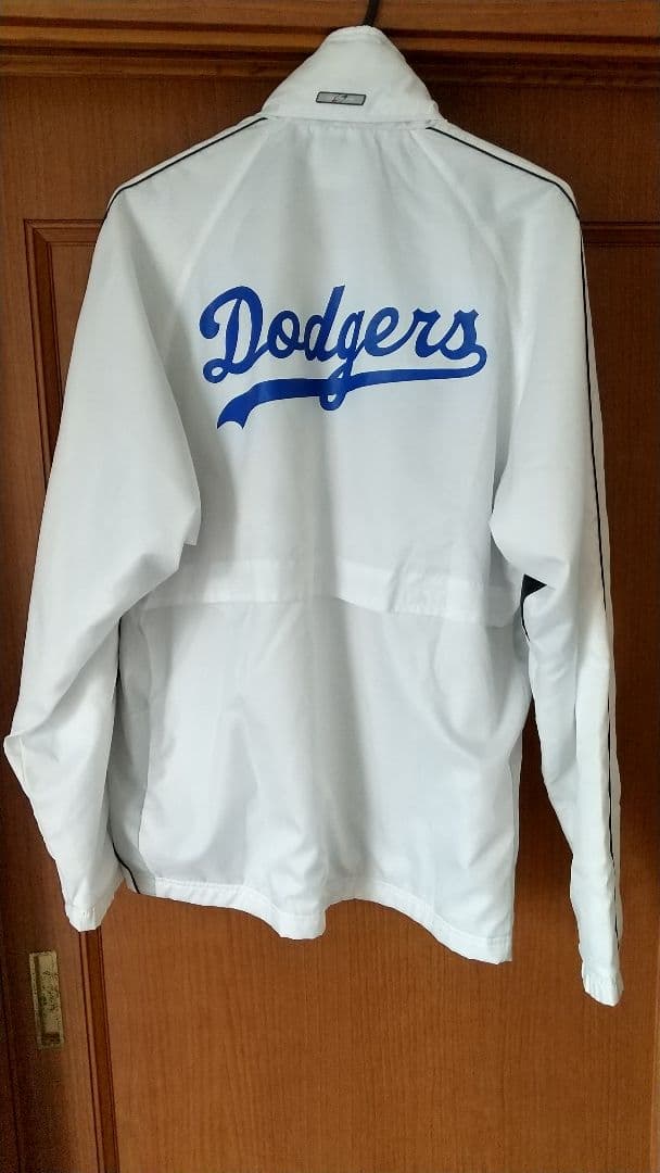 ドジャース ユニフォームなど