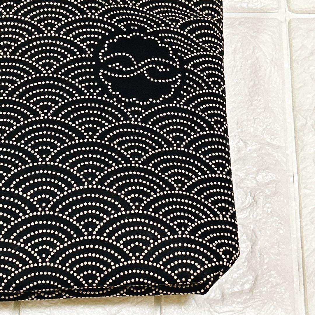 印傳屋 インデンヤ 合切袋 青海波 鶴銀杏模様 甲州印伝 鹿革 漆塗 巾着袋