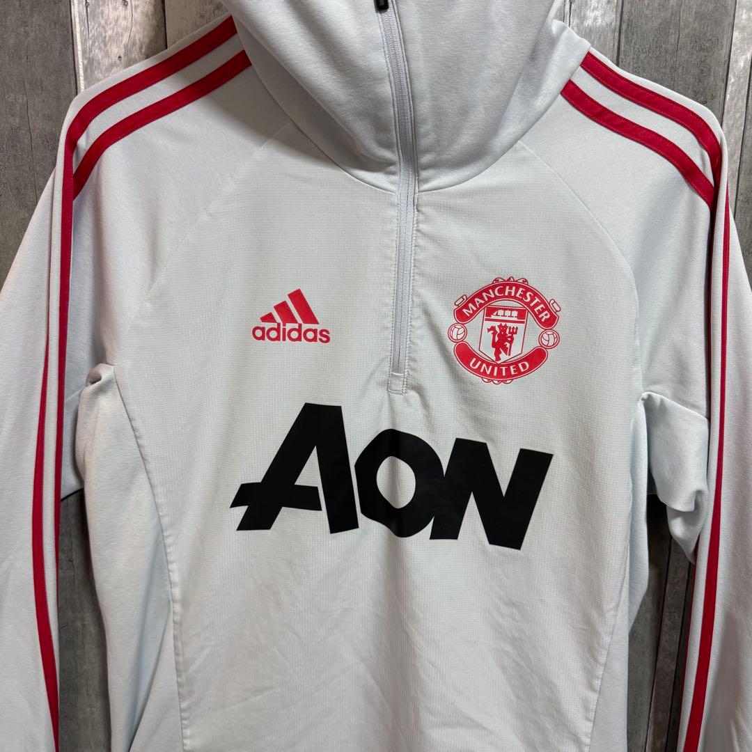 ●adidasマンチェスター・ユナイテッド 18/19 トレーニング トップ