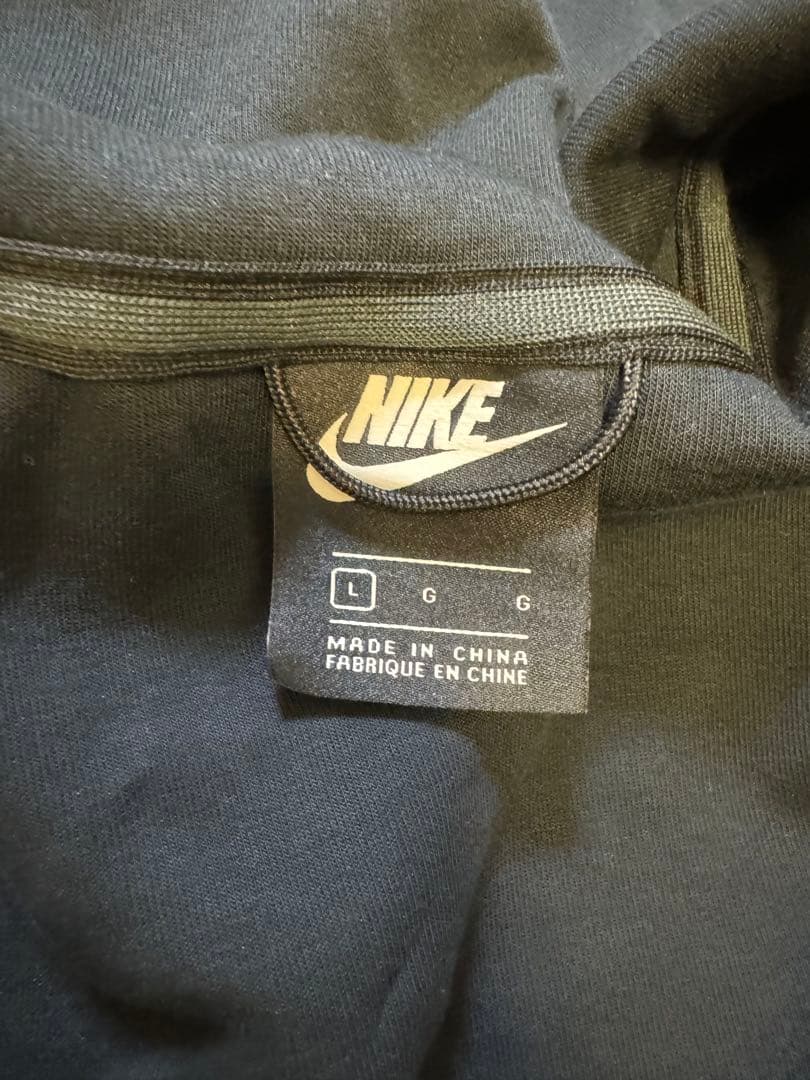 Nike テックフリース　フルジップパーカー　パンツセットアップ　ナイキ