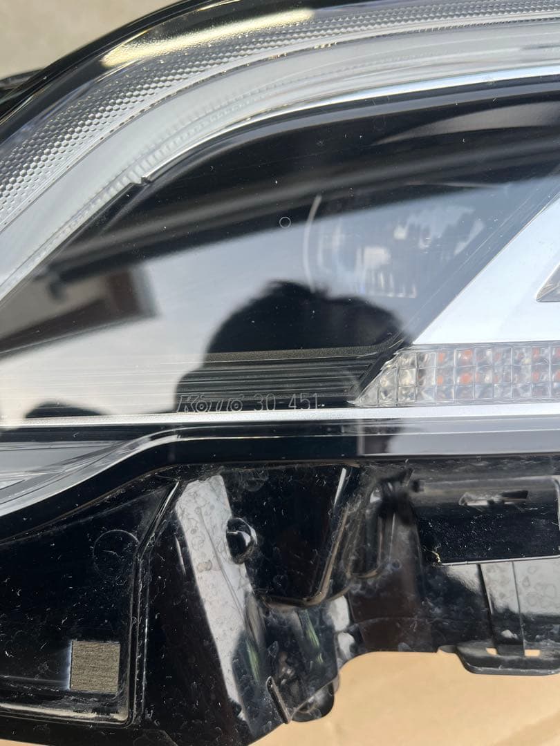 クラウン　２２０系　RS 三眼　美品　左右