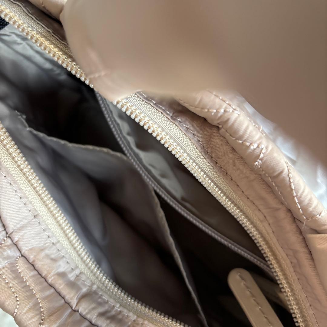 デサントゴルフショルダーバッグ ベージュ ナイロン