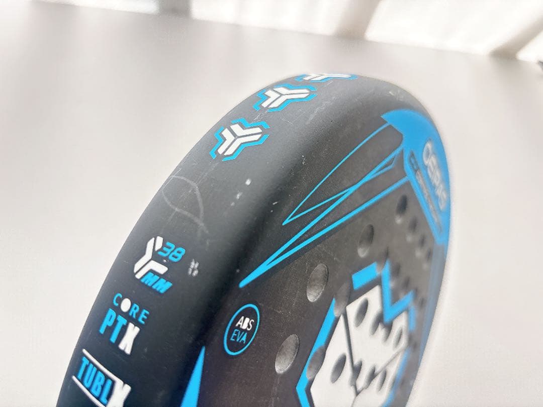 定価の半額以下！　新品未使用　パデルラケット　cartri パデル　ラケット