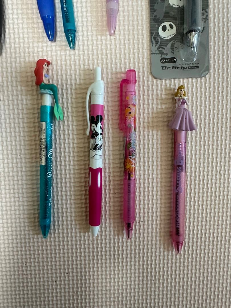 公*o様 キャラクター付きボールペンセット Z2