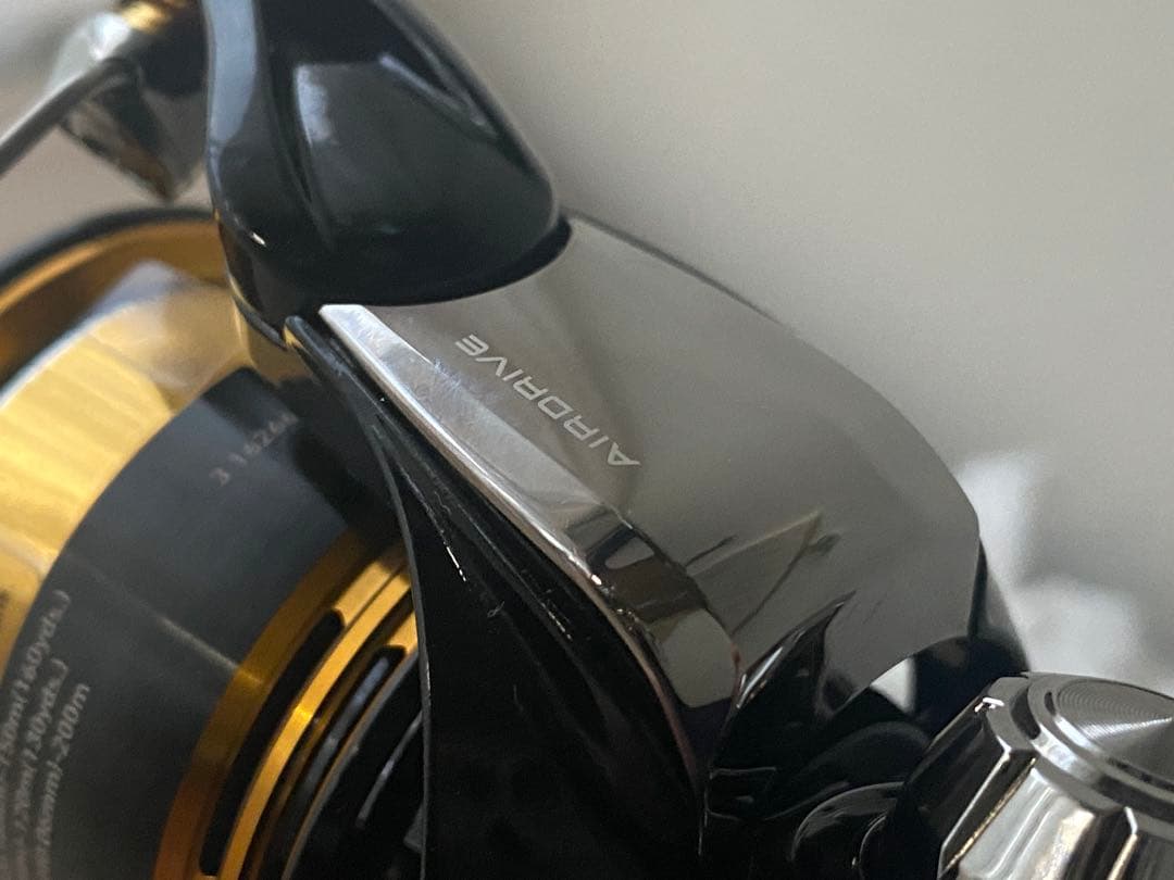 ダイワ 23レガリス LT2500S-XH 【中古品】