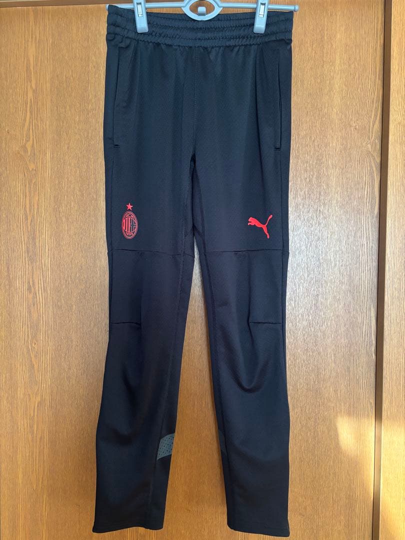 プーマ　ACミラン　トレーニングウェア　セットアップ　Sサイズ