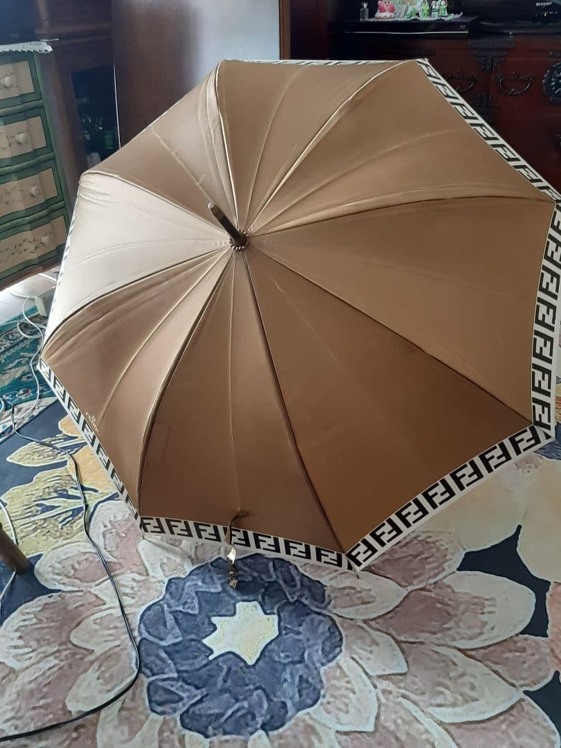 FENDI ブラウン 長傘