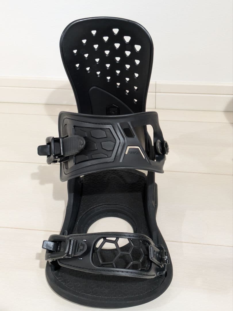 スノーボード UNION STRATA