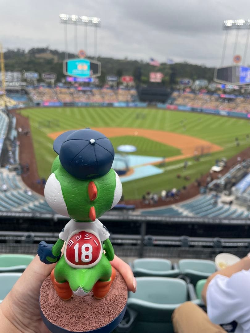 山本由伸 × ヨッシー ドジャース　ボブルヘッド　来場者限定 非売品