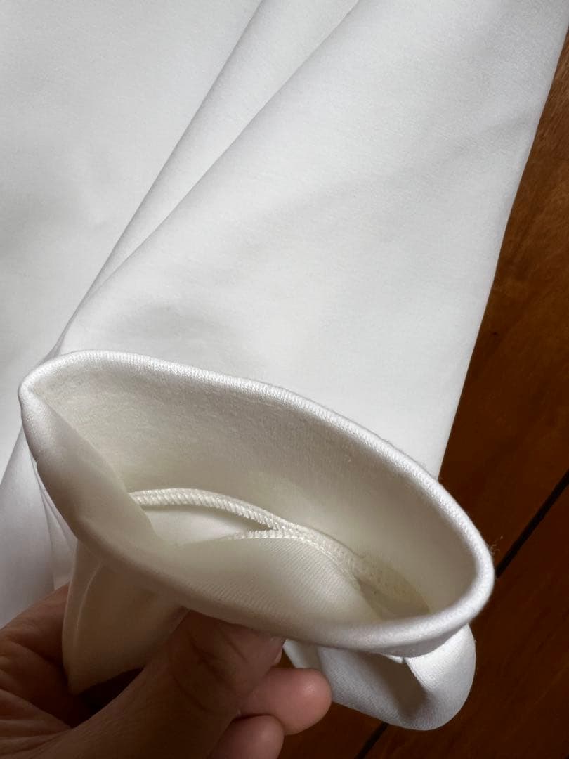 土日限定価格！【23区Lサイズ】昨年物！着痩せ♪抜け感◎ダンボールパーカー