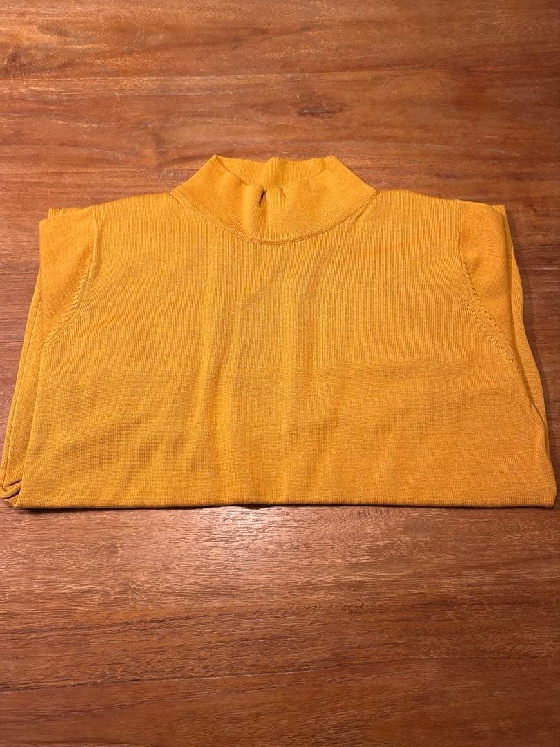 【TANGRAM】モックネックセーター⭐︎新品未使用⭐︎