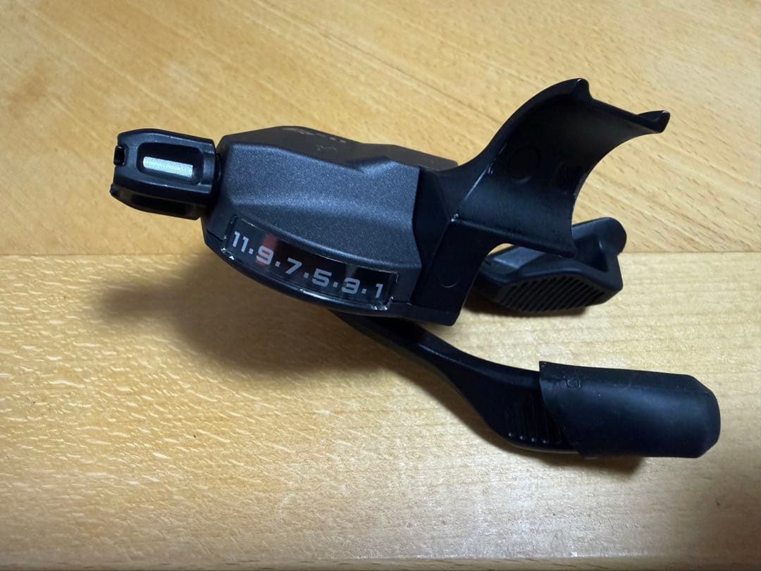 CUES 左右シフター 左右レバーセット　ディレイラー