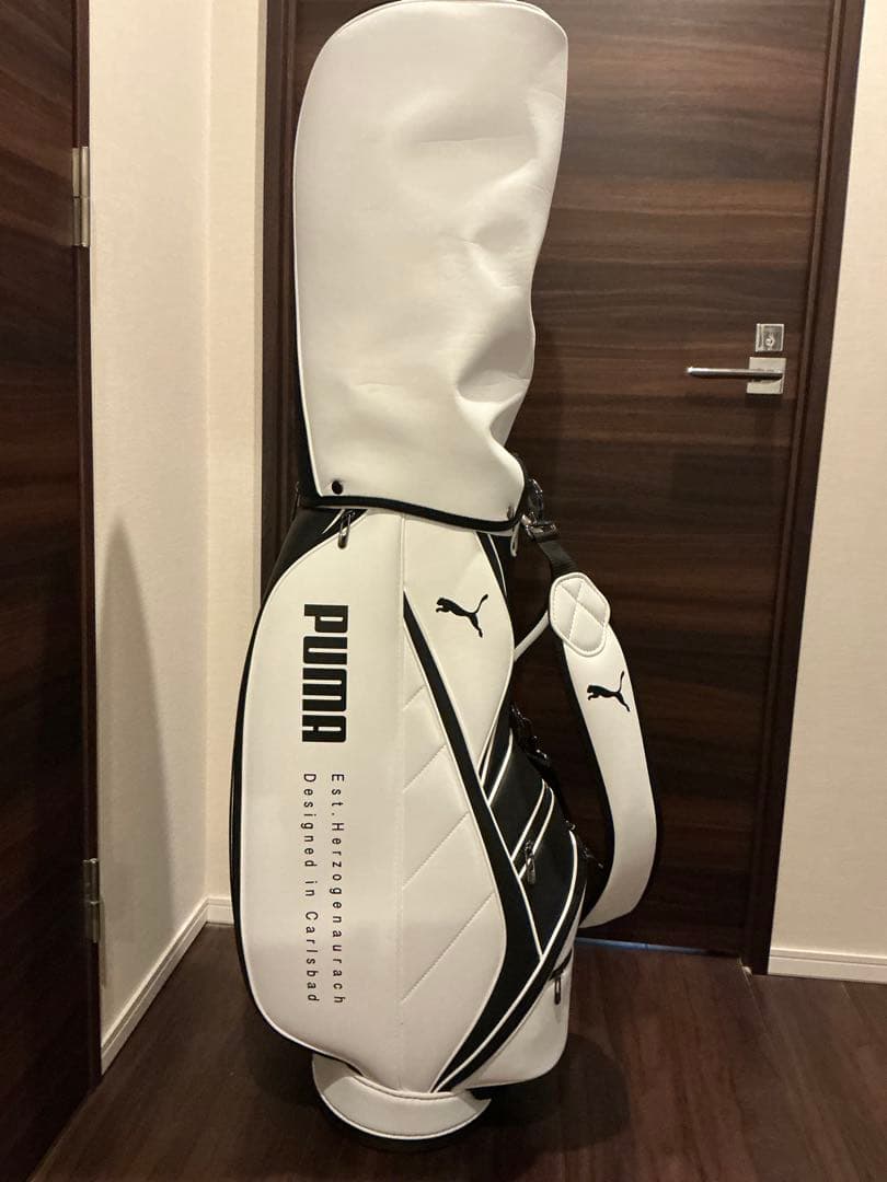 プーマキャディーバック