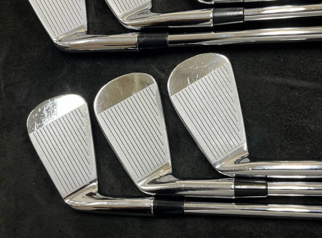 タイガーモデル　テーラーメイド　P7TW　DG　S300　♯３~♯PW ８本