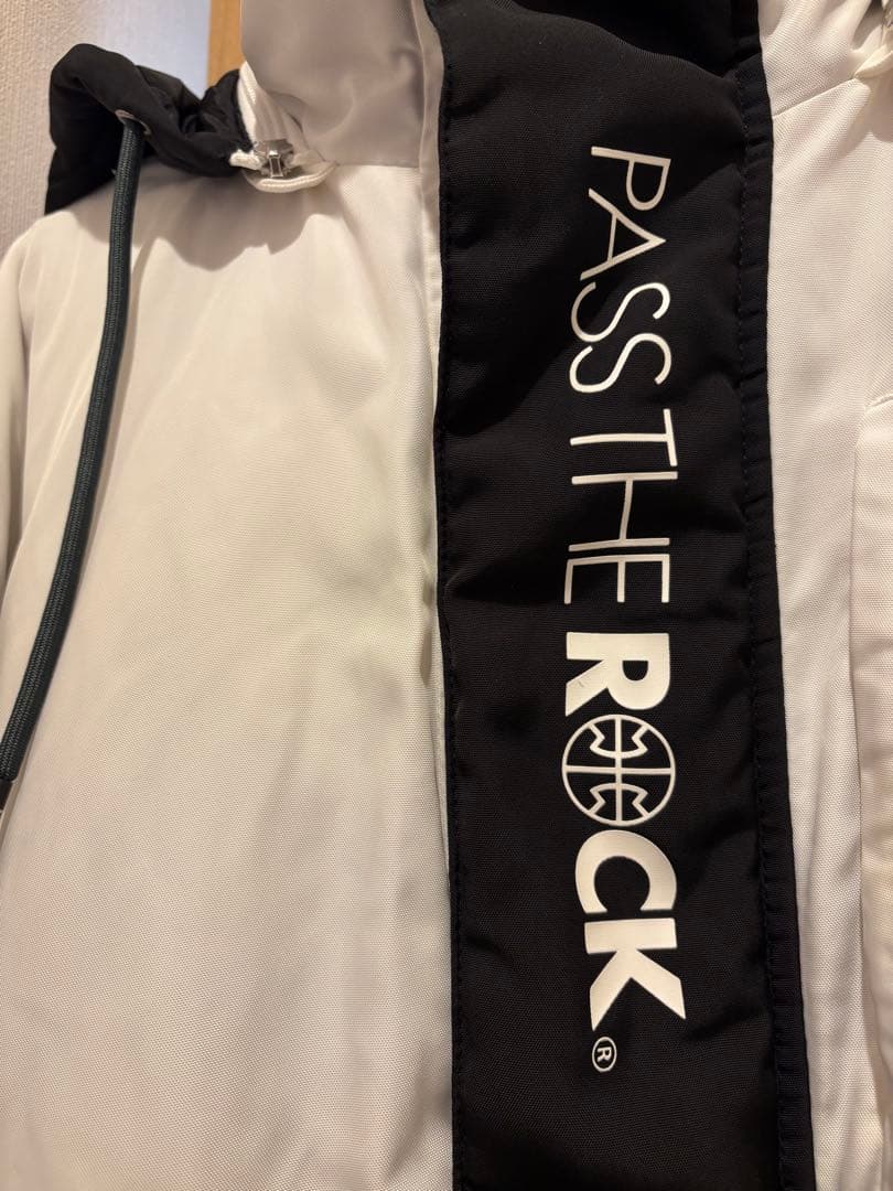 PASS THE ROCK パスザロック　アウター　M