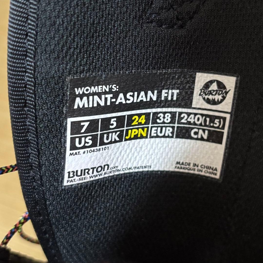 美品　BURTON バートン　フライングＶ　レディース　スノーボード　ブーツ無し