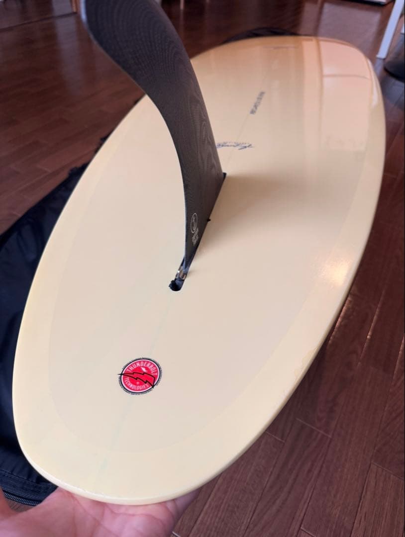 サンダーボルト ＣＪネルソン OUTLIER８ft ミッドレングス　おまけ付き