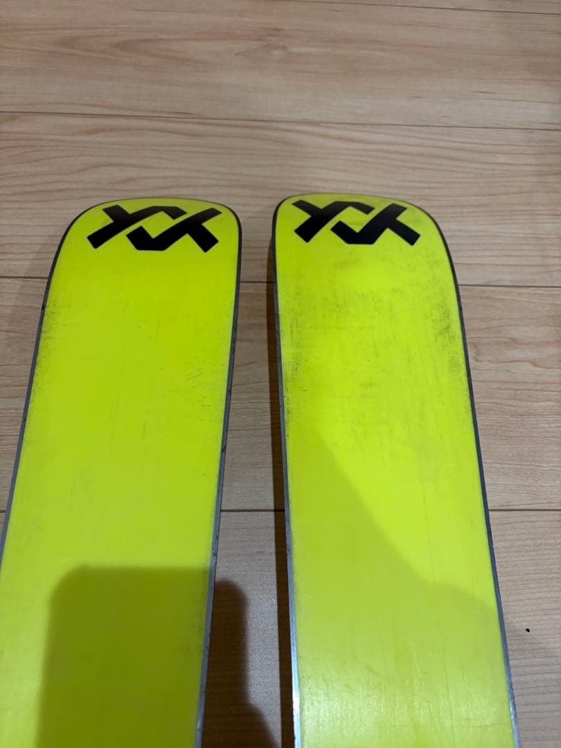 Völkl ジュニア スキー 板