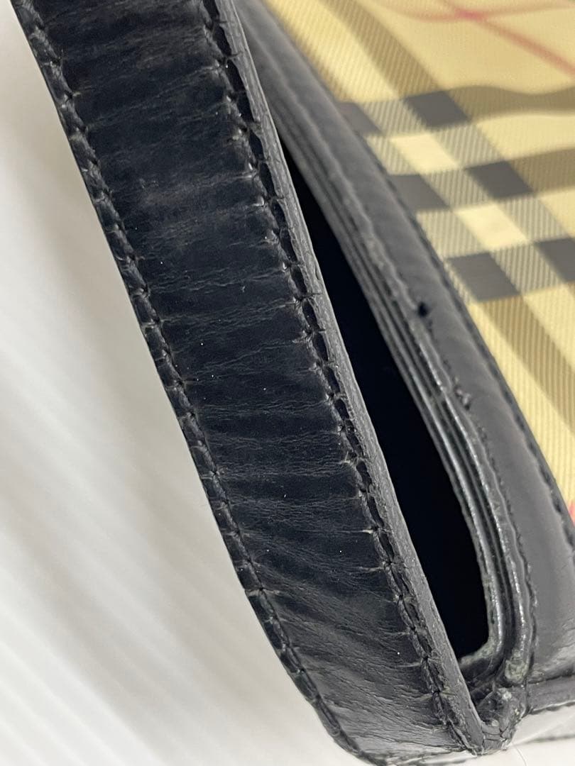 knmen169-0657 バーバリー　ハンドバッグ