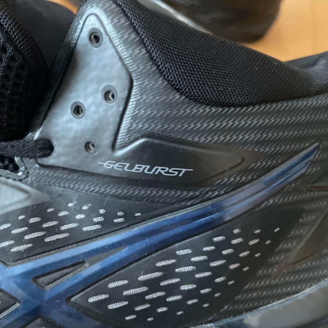 ASICS バスケットボール シューズ　ゲルバースト