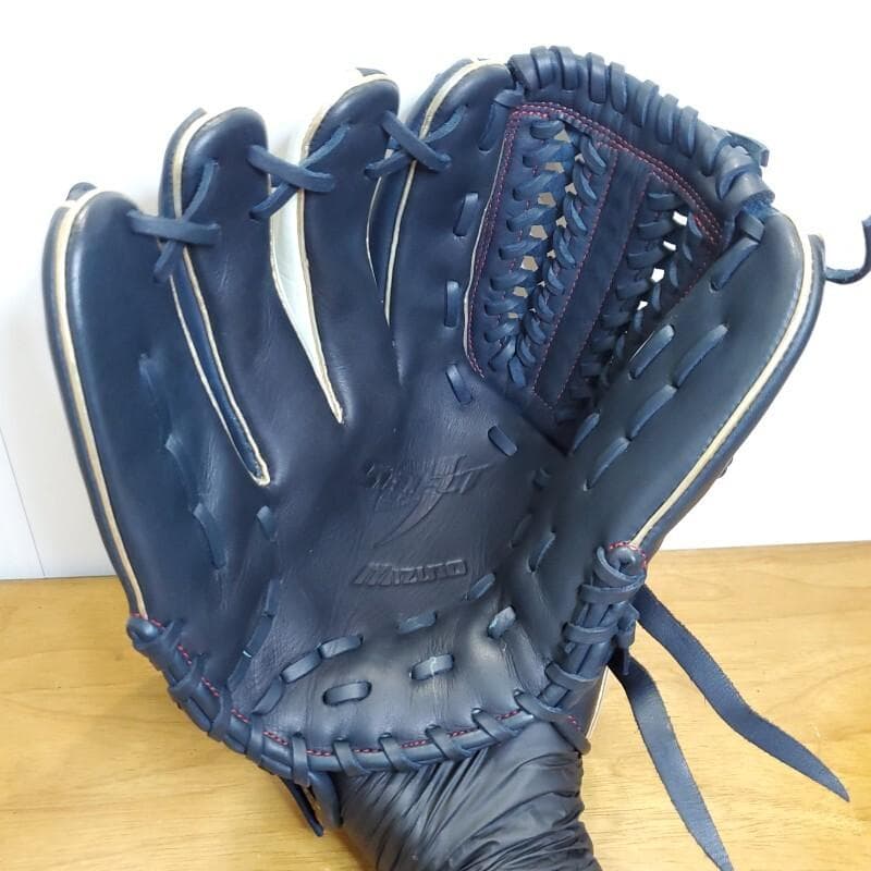 ミズノ WBC 日本代表 侍JAPAN 限定カラー 美品 左投げ用 軟式グローブ